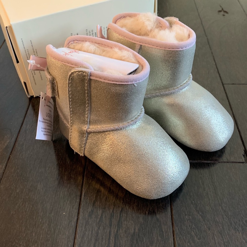 Baby Uggs Metalic Gold